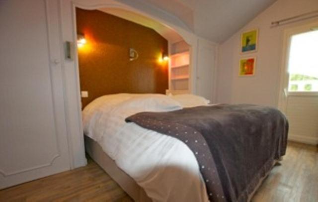 Castel Du Pont D Oly Otel Jurançon Oda fotoğraf